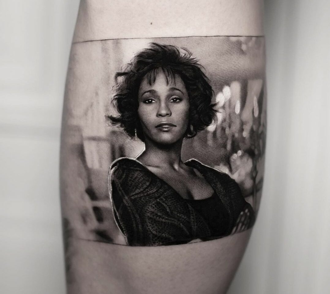 Tatuaż w stylu hiperrealistycznym, Whitney Houston